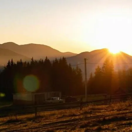 буков'ян アパート *